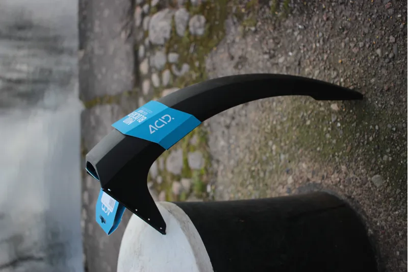 ACID MUDGUARD MUD BLOCKER REAR  SHORT BLACK-1